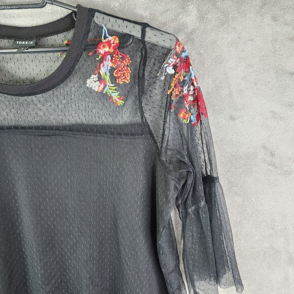 Womens Black Torrid Top Blouse Sheer Embroidered 3/4 Belle Sleeve Size 2 - Picture 6 of 12